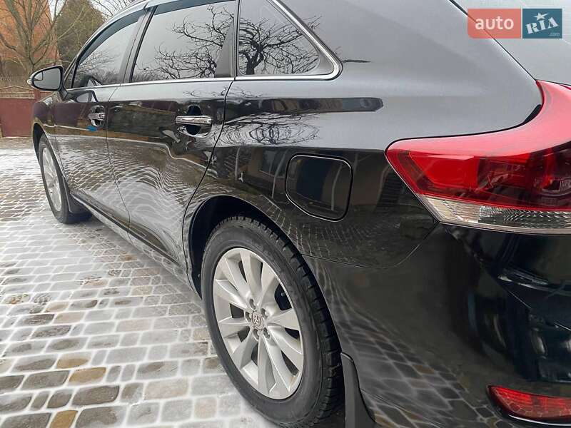 Позашляховик / Кросовер Toyota Venza 2013 в Вінниці