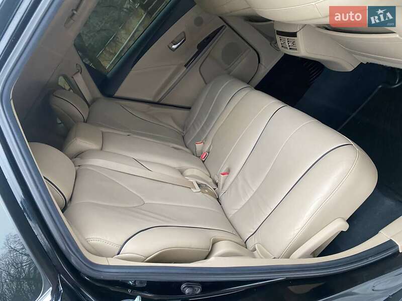 Позашляховик / Кросовер Toyota Venza 2013 в Вінниці