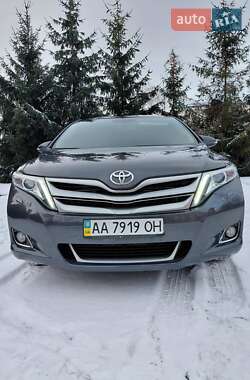 Внедорожник / Кроссовер Toyota Venza 2013 в Борисполе