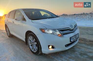 Позашляховик / Кросовер Toyota Venza 2013 в Києві