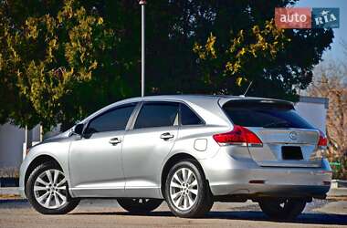 Позашляховик / Кросовер Toyota Venza 2015 в Дніпрі