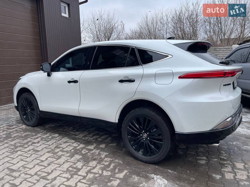 Внедорожник / Кроссовер Toyota Venza 2023 в Кривом Роге