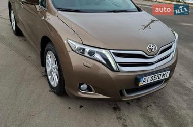 Позашляховик / Кросовер Toyota Venza 2013 в Києві
