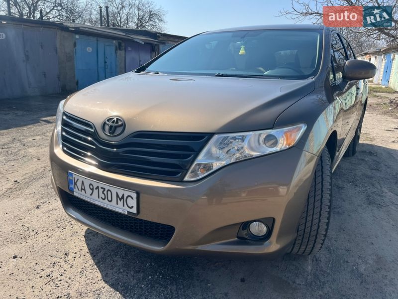 Внедорожник / Кроссовер Toyota Venza 2011 в Ладыжине