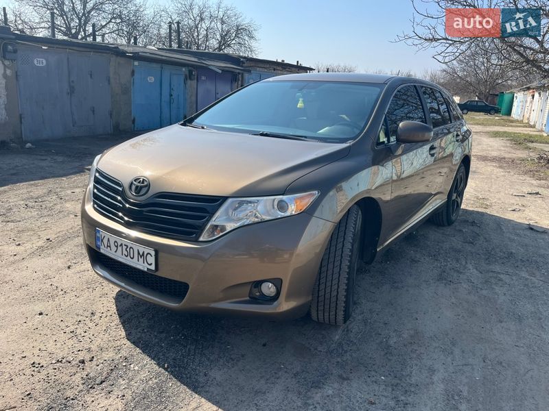 Внедорожник / Кроссовер Toyota Venza 2011 в Ладыжине