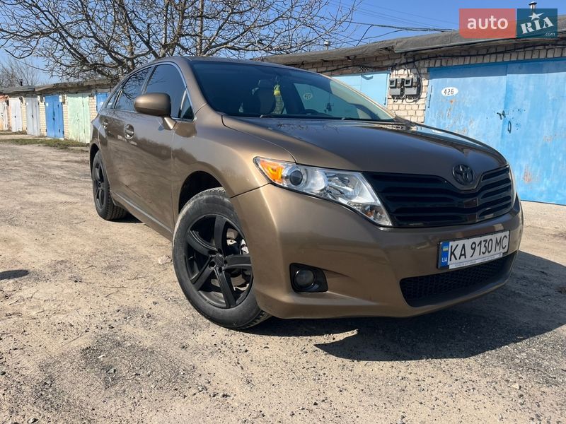 Внедорожник / Кроссовер Toyota Venza 2011 в Ладыжине