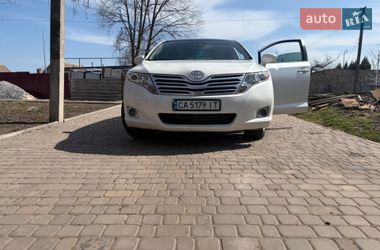 Внедорожник / Кроссовер Toyota Venza 2012 в Кривом Роге