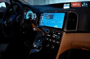 Внедорожник / Кроссовер Toyota Venza 2010 в Харькове