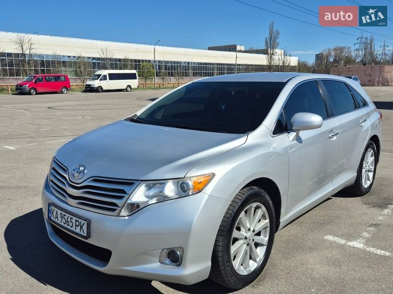 Toyota Venza 2011