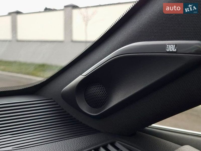 Внедорожник / Кроссовер Toyota Venza 2021 в Киеве