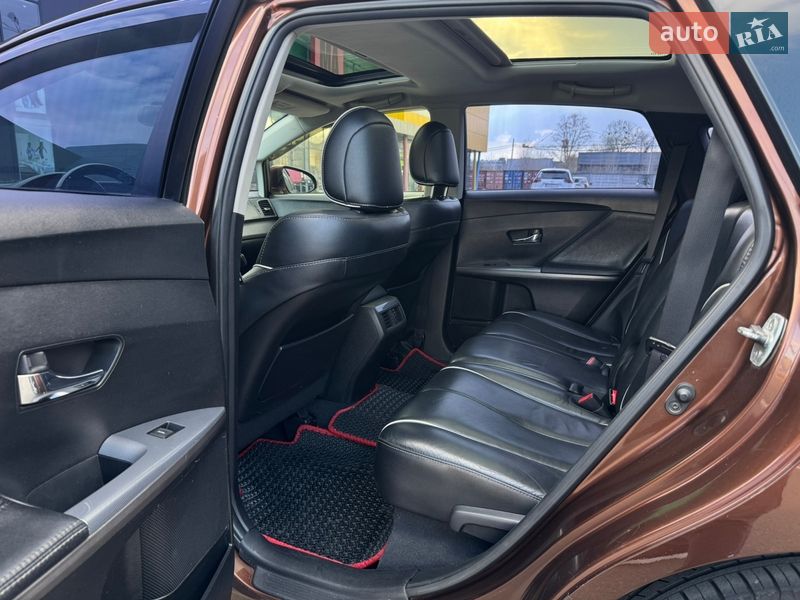 Внедорожник / Кроссовер Toyota Venza 2013 в Киеве фото 15 Внедорожник / Кроссовер Toyota Venza 2013 в Киеве