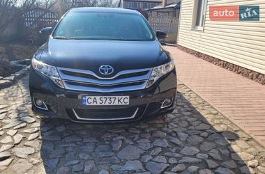 Внедорожник / Кроссовер Toyota Venza 2015 в Золотоноше