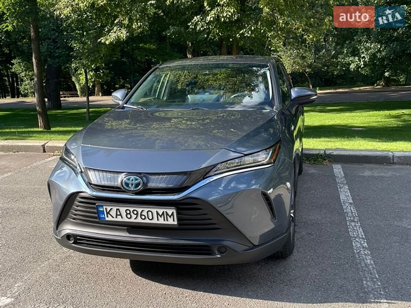 Внедорожник / Кроссовер Toyota Venza 2021 в Киеве