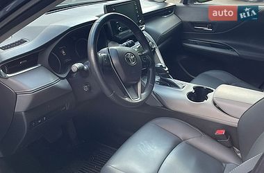 Внедорожник / Кроссовер Toyota Venza 2021 в Киеве