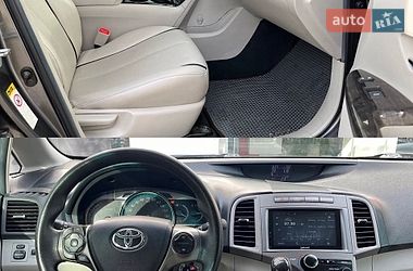 Позашляховик / Кросовер Toyota Venza 2014 в Ужгороді