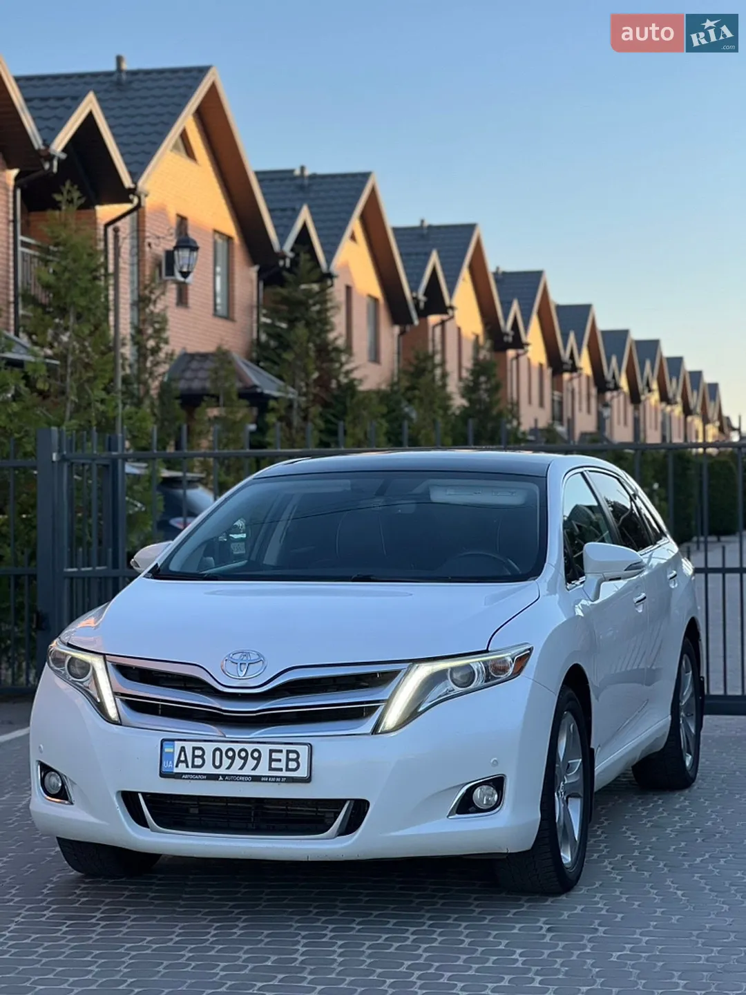2016 Toyota Venza - мініатюра 3