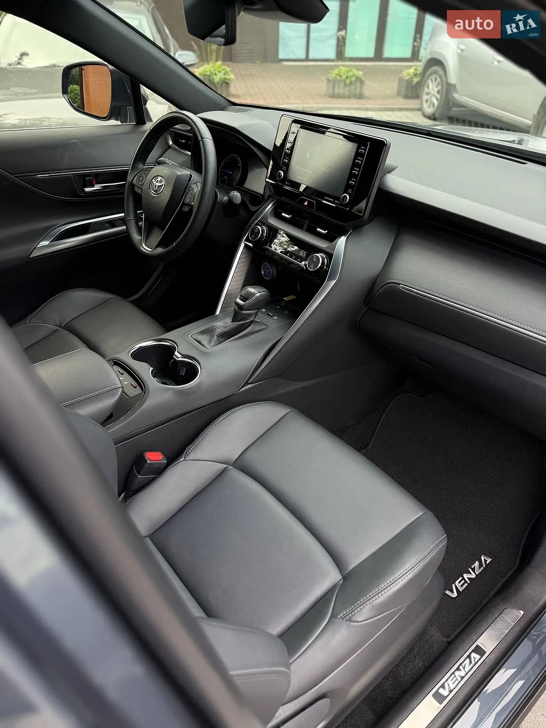 2022 Toyota Venza - мініатюра 8