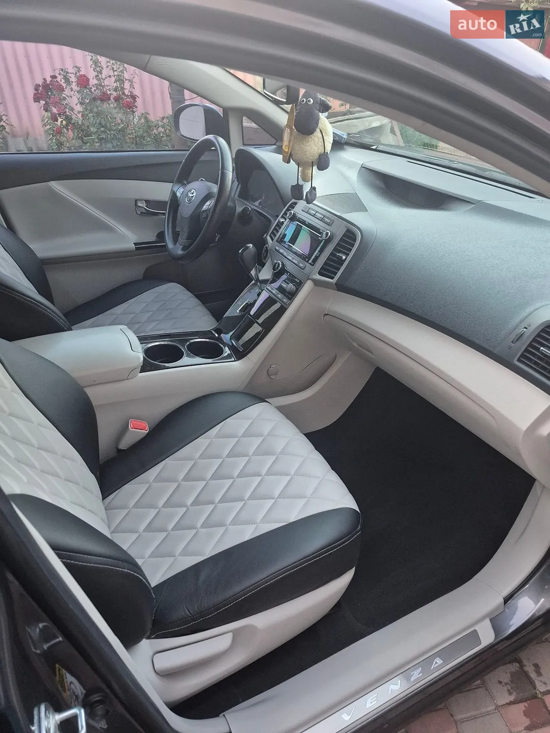 2011 Toyota Venza - мініатюра 16
