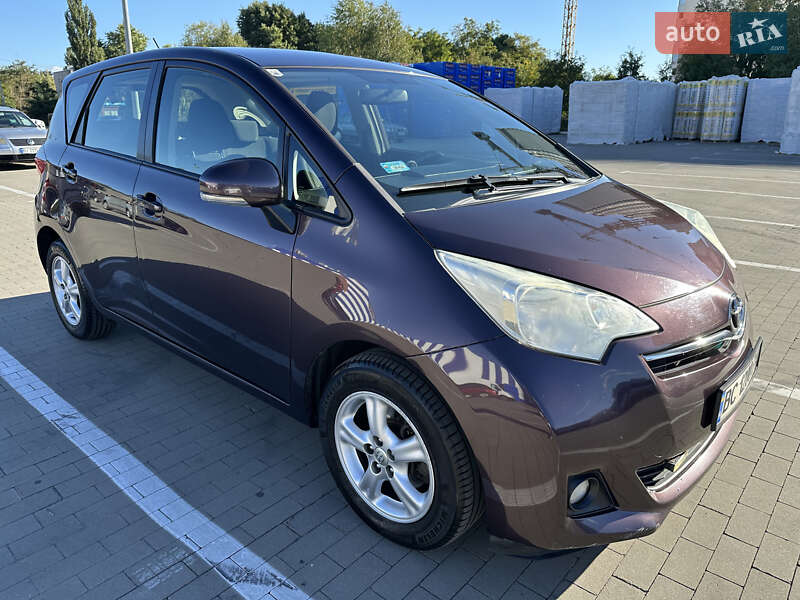 Микровэн Toyota Verso-S 2011 в Броварах фото 8 Микровэн Toyota Verso-S 2011 в Броварах