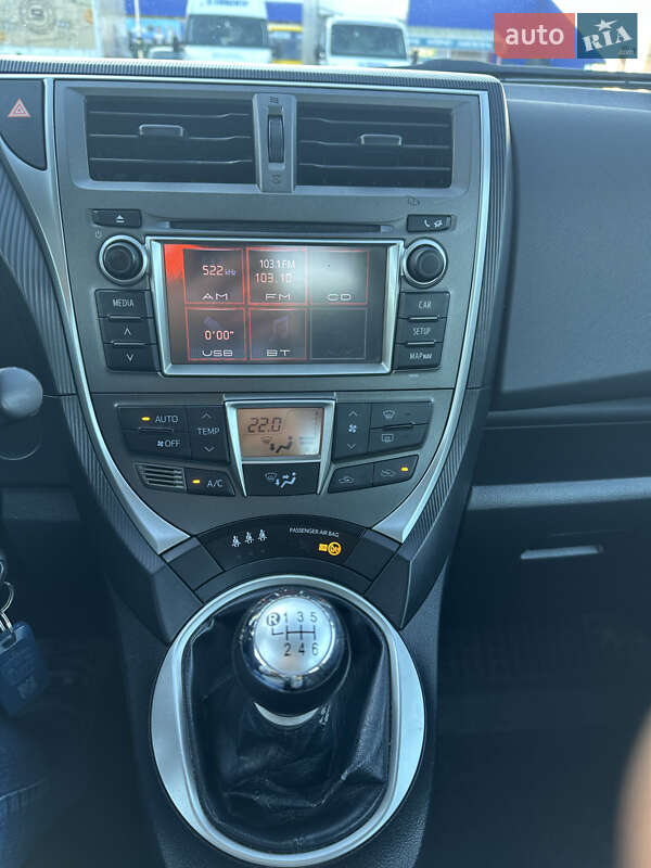 Микровэн Toyota Verso-S 2011 в Броварах фото 19 Микровэн Toyota Verso-S 2011 в Броварах