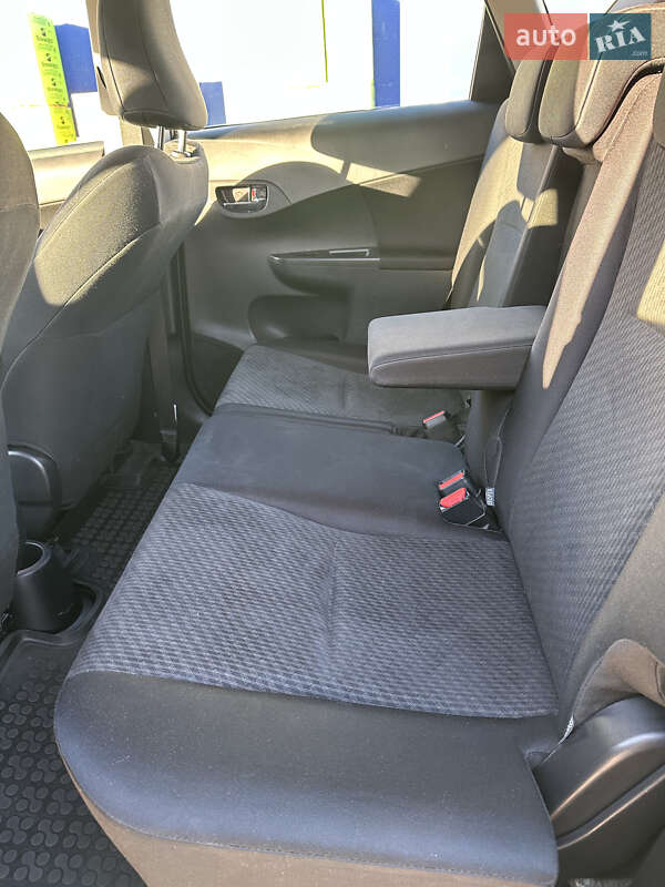 Микровэн Toyota Verso-S 2011 в Броварах фото 24 Микровэн Toyota Verso-S 2011 в Броварах