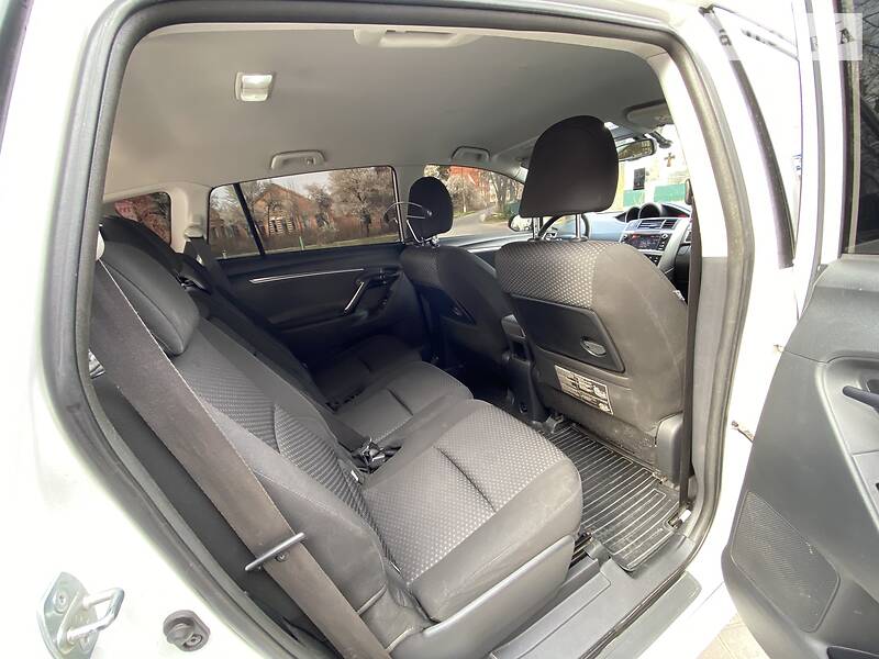 Мінівен Toyota Verso 2013 в Хмельницькому фото 21 Мінівен Toyota Verso 2013 в Хмельницькому