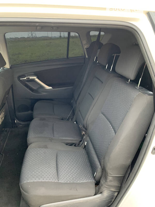 Мінівен Toyota Verso 2012 в Рівному