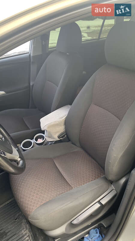 Мінівен Toyota Verso 2011 в Конотопі