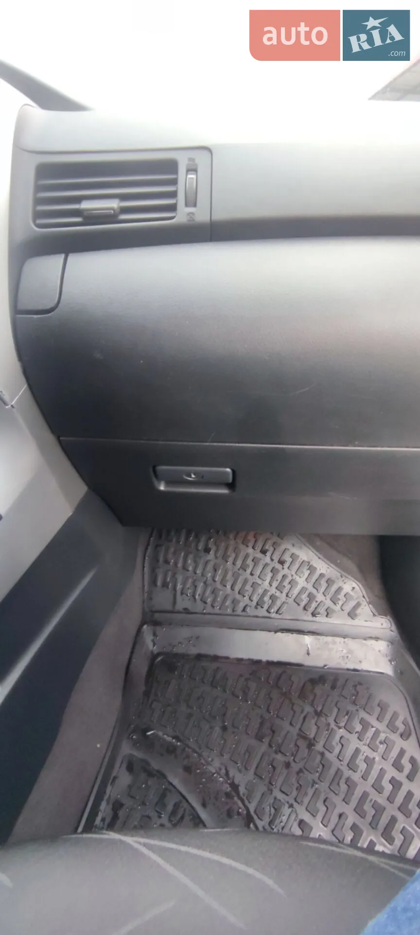 2011 Toyota Verso - мініатюра 11
