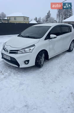 Минивэн Toyota Verso 2013 в Лановцах