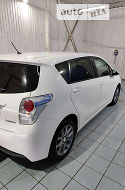 Минивэн Toyota Verso 2015 в Прилуках