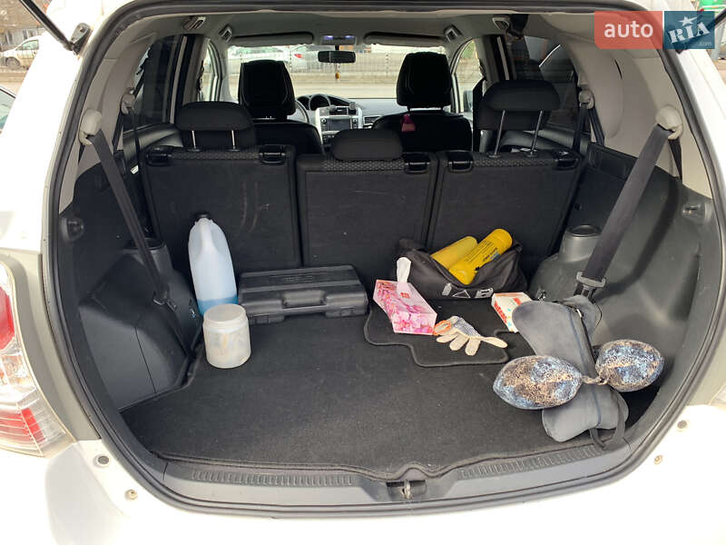 Минивэн Toyota Verso 2013 в Одессе