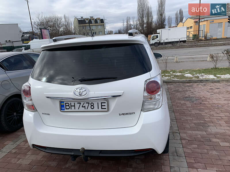 Минивэн Toyota Verso 2013 в Одессе