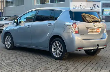 Toyota Verso 2012