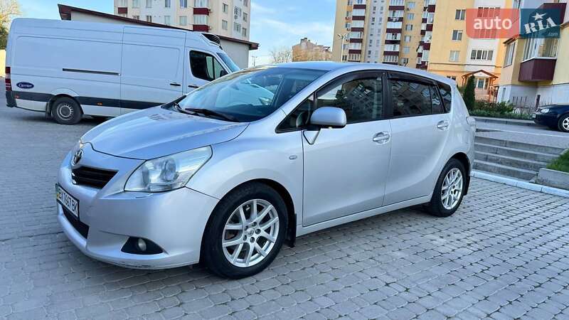 Минивэн Toyota Verso 2009 в Каменец-Подольском фото 6 Минивэн Toyota Verso 2009 в Каменец-Подольском