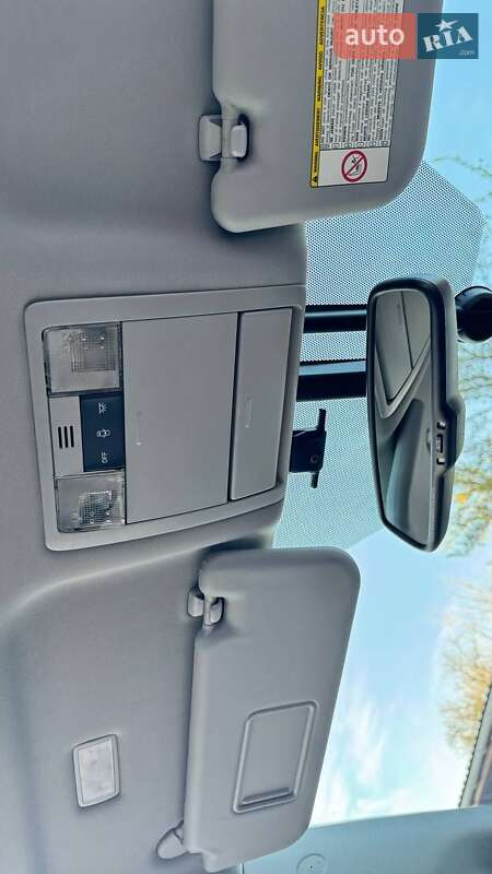 Минивэн Toyota Verso 2009 в Каменец-Подольском фото 64 Минивэн Toyota Verso 2009 в Каменец-Подольском