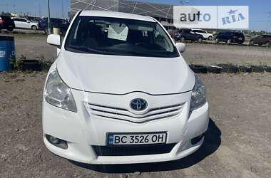 Минивэн Toyota Verso 2009 в Львове