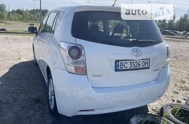 Мінівен Toyota Verso 2009 в 