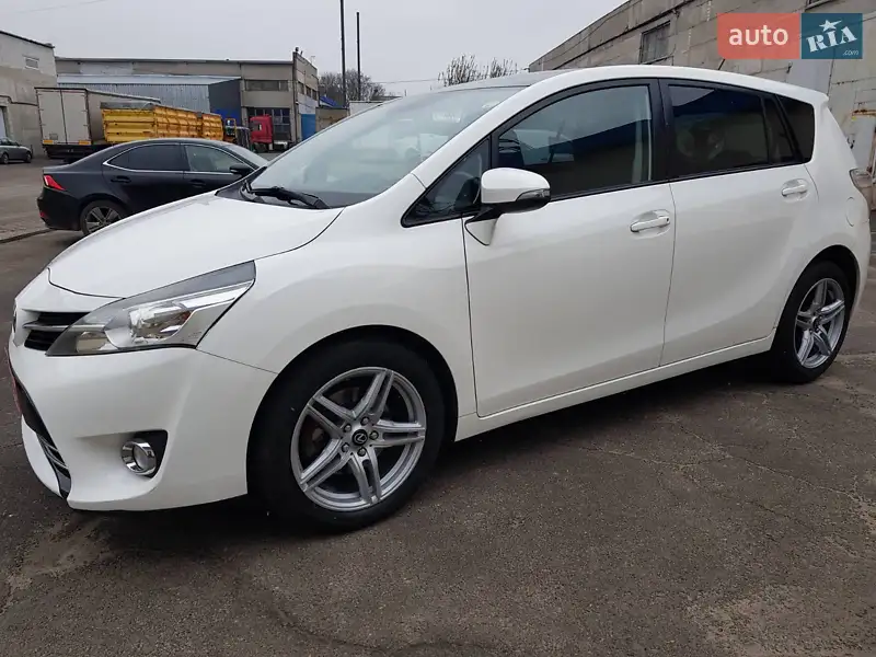 Toyota Verso 2014