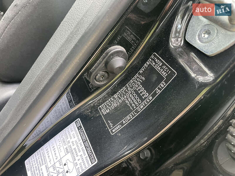 Мінівен Toyota Verso 2010 в Чернігові