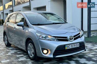 Toyota Verso 2013