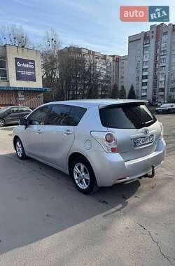 Мінівен Toyota Verso 2009 в Шумську