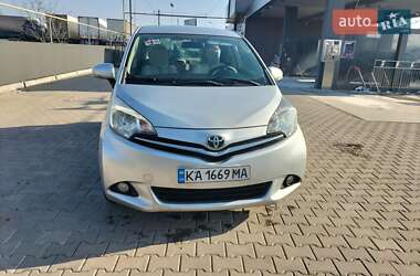 Минивэн Toyota Verso 2012 в Львове