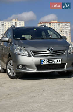 Мінівен Toyota Verso 2012 в Одесі