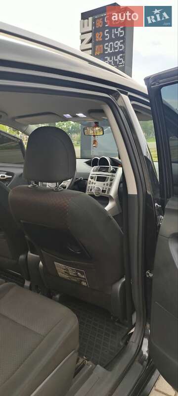 Минивэн Toyota Verso 2012 в Деражне