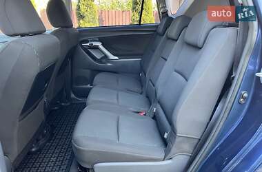 Минивэн Toyota Verso 2012 в 