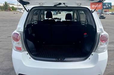 Минивэн Toyota Verso 2013 в 