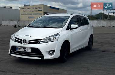 Toyota Verso 2013 Toyota Verso 2013