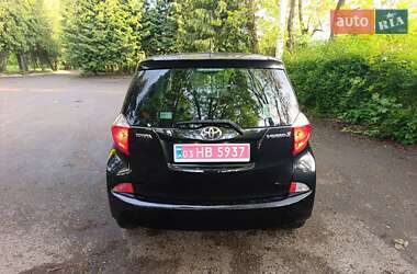 Минивэн Toyota Verso 2012 в 