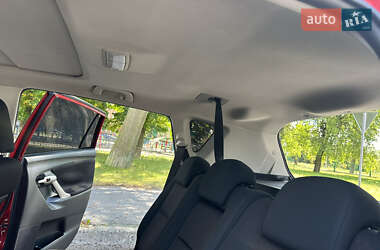 Мінівен Toyota Verso 2010 в 